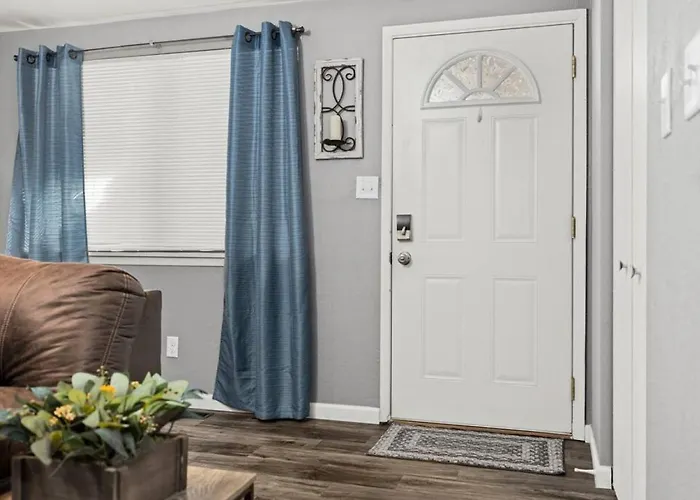 Peaceful 2bd 10 Mins From Dt * Peoria